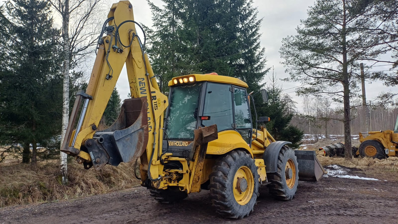 New Holland LB115-4PS - 反铲装载机:图4 New Holland LB115-4PS - 反铲装载机:图4