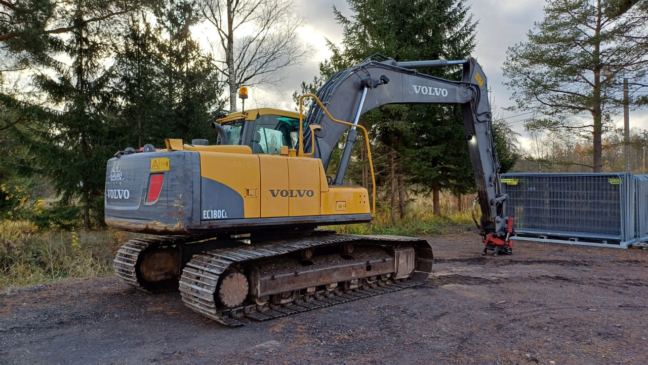 VOLVO EC180CL - 履带式挖掘机:图4 VOLVO EC180CL - 履带式挖掘机:图4