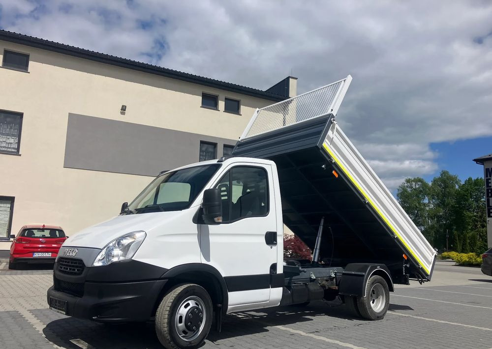 Iveco Iveco daily 35C13 wywrotka solidny kiper - 翻斗货车:图1 Iveco Iveco daily 35C13 wywrotka solidny kiper - 翻斗货车:图1