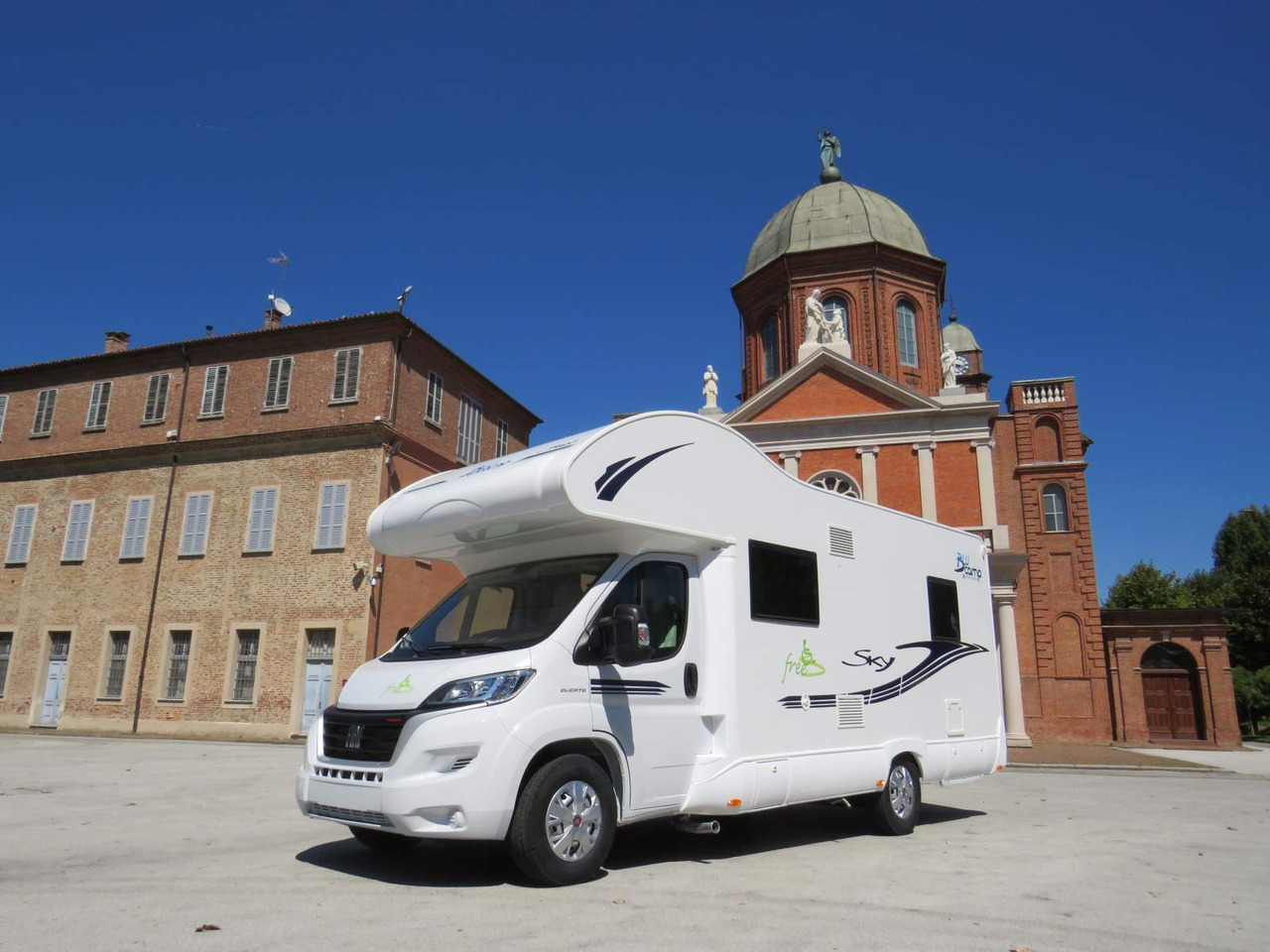 Fiat Ducato - 露营车:图1 Fiat Ducato - 露营车:图1