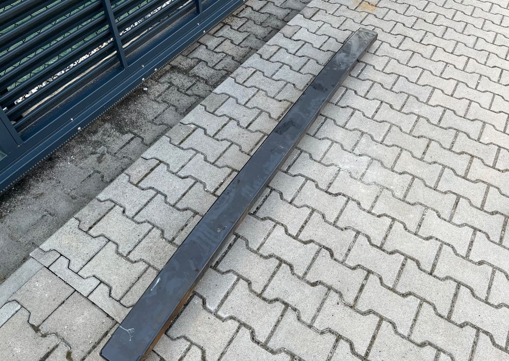 Belka najazdowa Iveco S-Way zderzak S Way - 保险杠 适用于 卡车:图1 Belka najazdowa Iveco S-Way zderzak S Way - 保险杠 适用于 卡车:图1