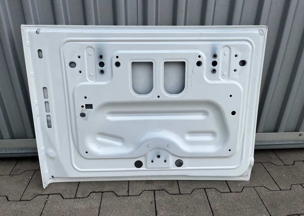 Drzwiczki schowka Volvo FH 4 FH5 euro 6 klapa drzwi - 车门及其零件 适用于 卡车:图3 Drzwiczki schowka Volvo FH 4 FH5 euro 6 klapa drzwi - 车门及其零件 适用于 卡车:图3