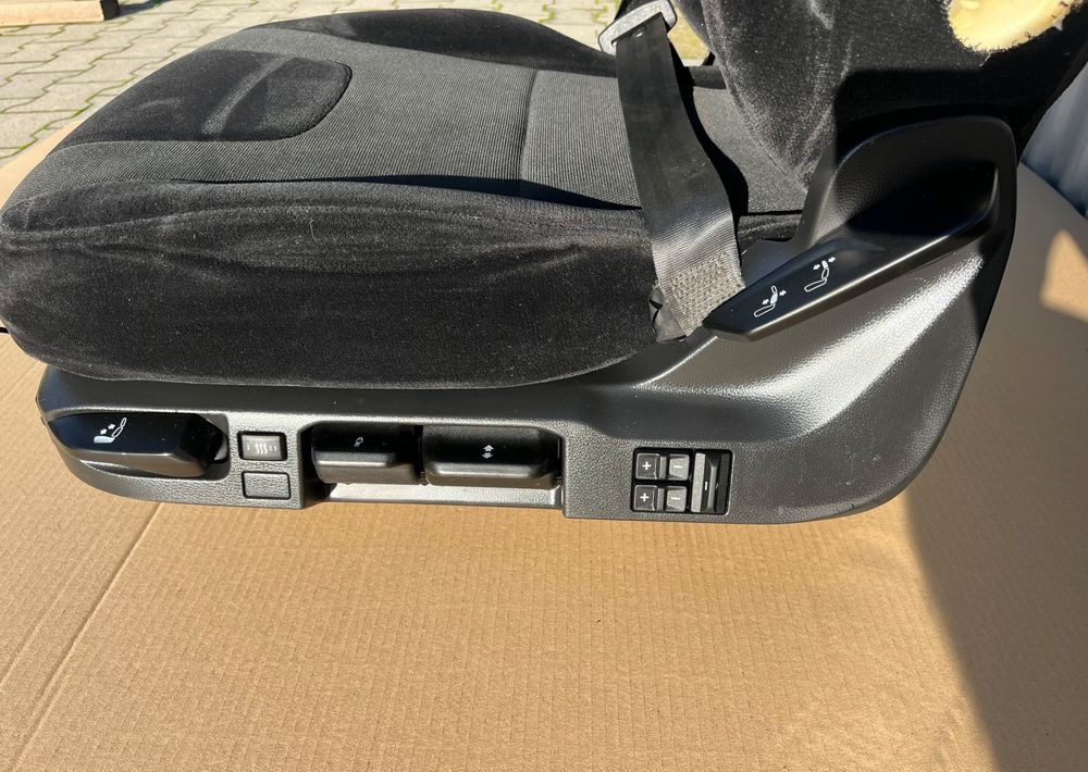 Fotel kierowcy MAN TG3 TGX nowy model siedzenie lewe - 驾驶室和内部 适用于 卡车:图4 Fotel kierowcy MAN TG3 TGX nowy model siedzenie lewe - 驾驶室和内部 适用于 卡车:图4