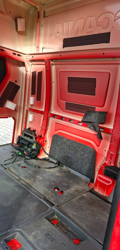 KABINA SCANIA S 2019R - 车身和外部:图5 KABINA SCANIA S 2019R - 车身和外部:图5