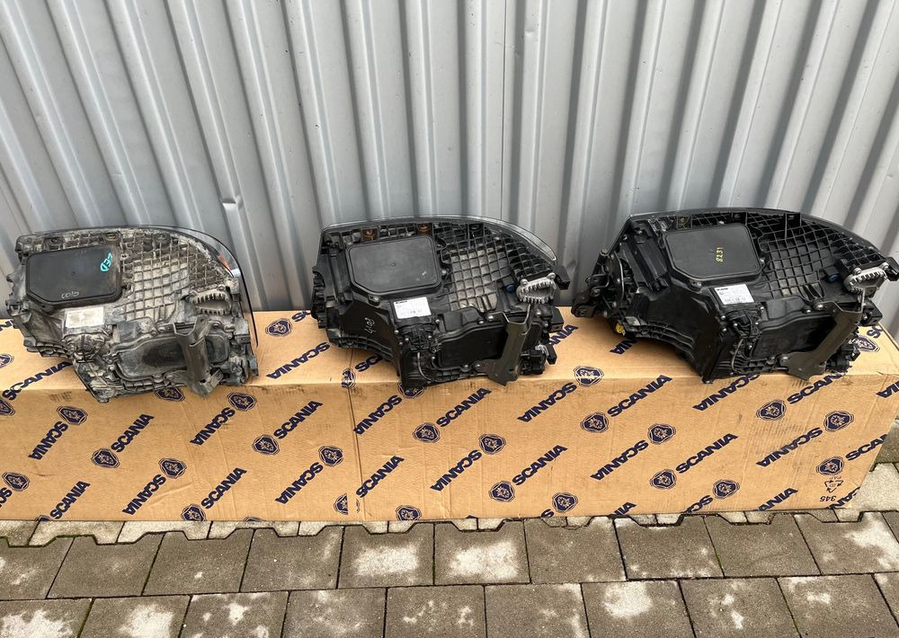 Lampa LED Scania R S NGS NGR reflektor 2674391 - 灯光/ 照明 适用于 卡车:图4 Lampa LED Scania R S NGS NGR reflektor 2674391 - 灯光/ 照明 适用于 卡车:图4