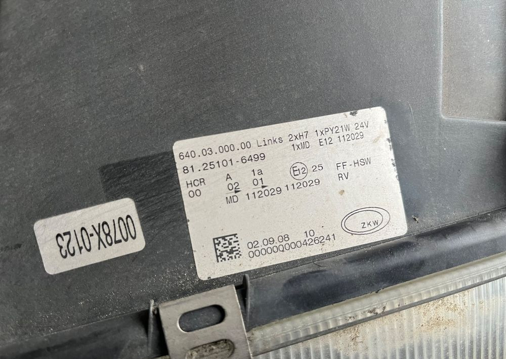 Lampy MAN TGX TGS euro 5 oryginał reflektor - 灯光/ 照明 适用于 卡车:图5 Lampy MAN TGX TGS euro 5 oryginał reflektor - 灯光/ 照明 适用于 卡车:图5