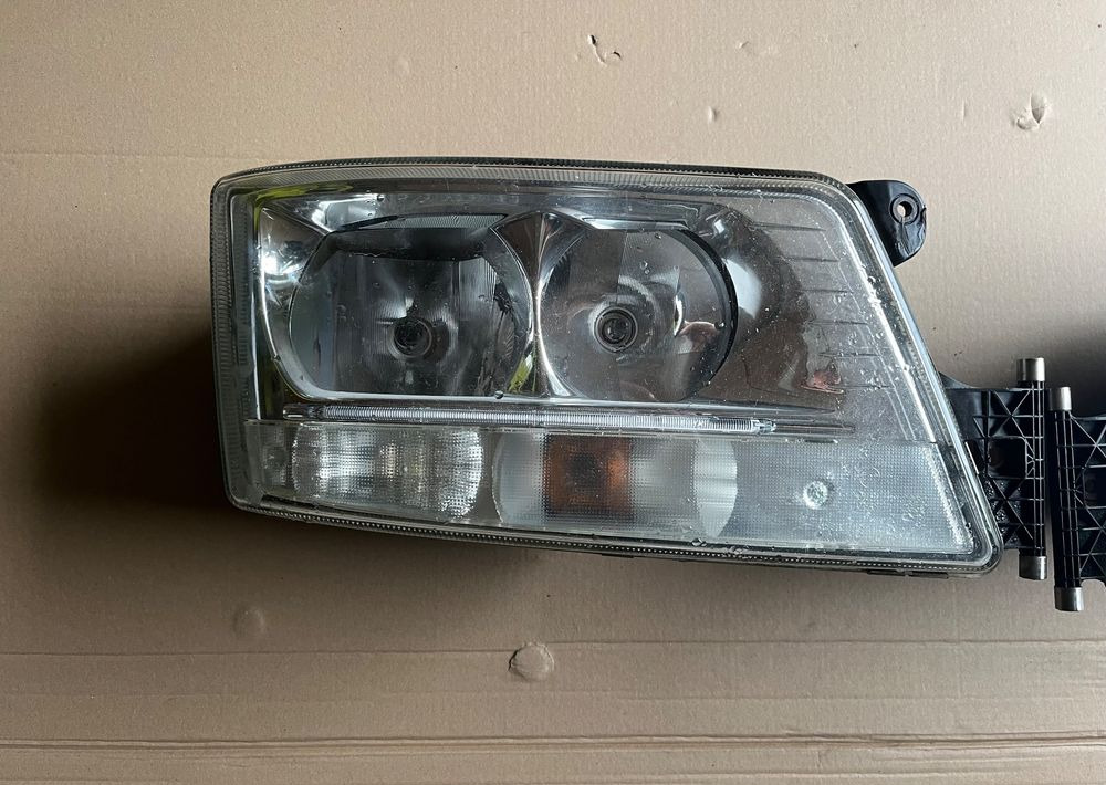 Lampy MAN TGX TGS euro 5 oryginał reflektor - 灯光/ 照明 适用于 卡车:图3 Lampy MAN TGX TGS euro 5 oryginał reflektor - 灯光/ 照明 适用于 卡车:图3