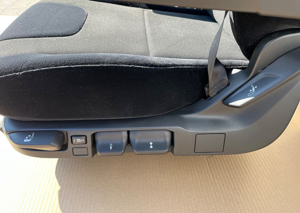 NOWY Fotel kierowcy MAN TG3 TGX nowy model siedzenie lewe - 座椅 适用于 卡车:图4 NOWY Fotel kierowcy MAN TG3 TGX nowy model siedzenie lewe - 座椅 适用于 卡车:图4