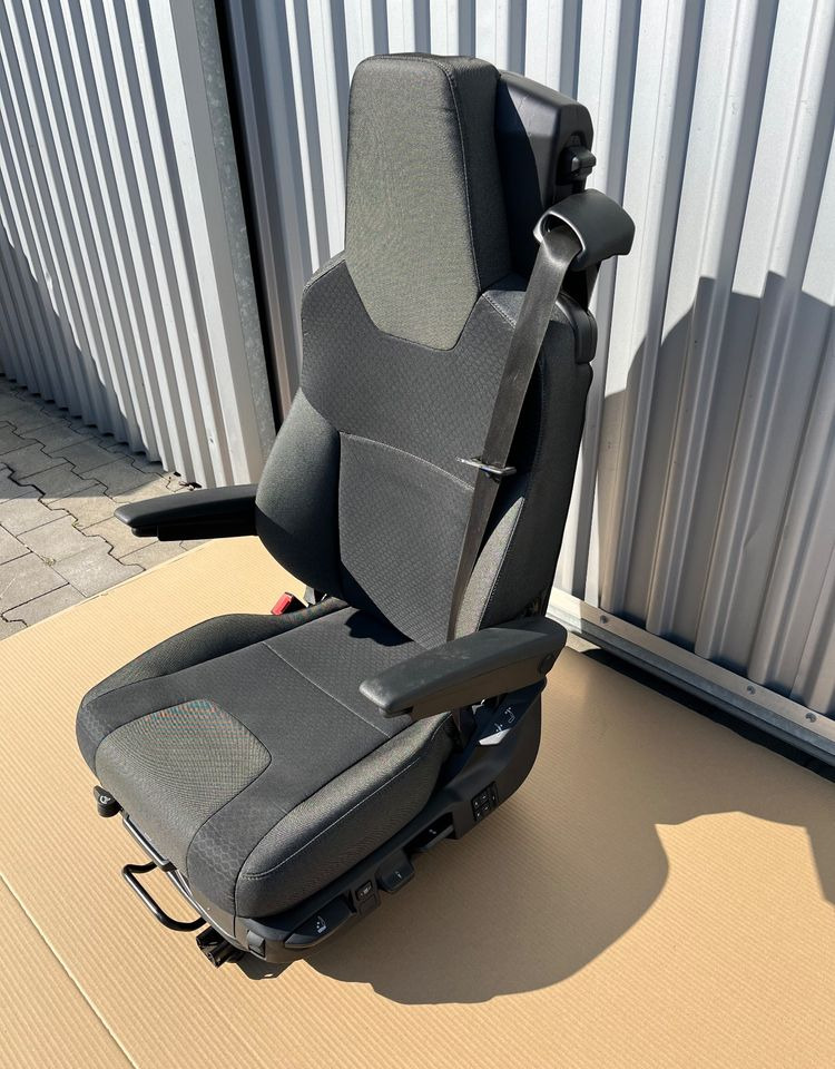 NOWY Fotel kierowcy MAN TG3 TGX nowy model siedzenie lewe - 座椅 适用于 卡车:图2 NOWY Fotel kierowcy MAN TG3 TGX nowy model siedzenie lewe - 座椅 适用于 卡车:图2