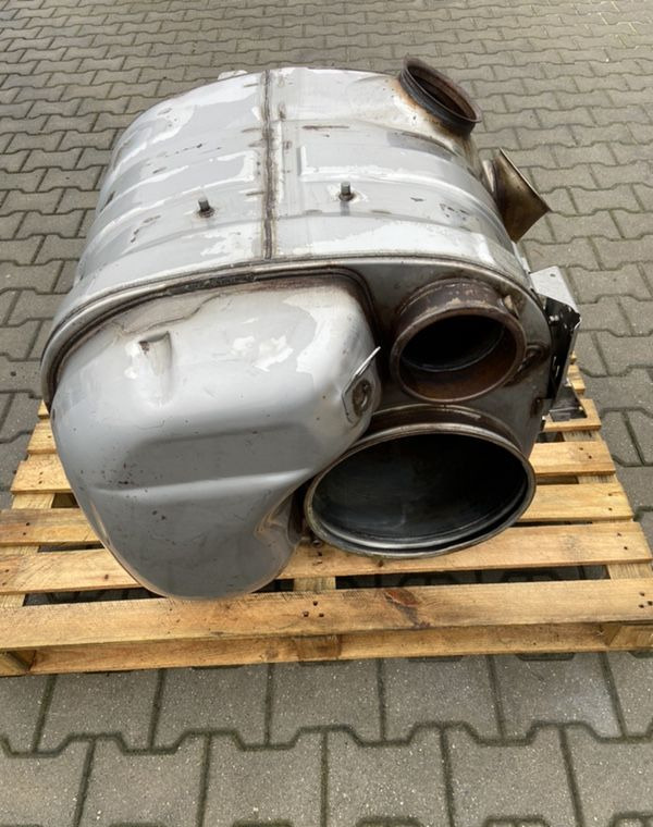 Obudowa katalizatora Volvo FH 4 katalizator puszka - 催化转化器 适用于 卡车:图1 Obudowa katalizatora Volvo FH 4 katalizator puszka - 催化转化器 适用于 卡车:图1
