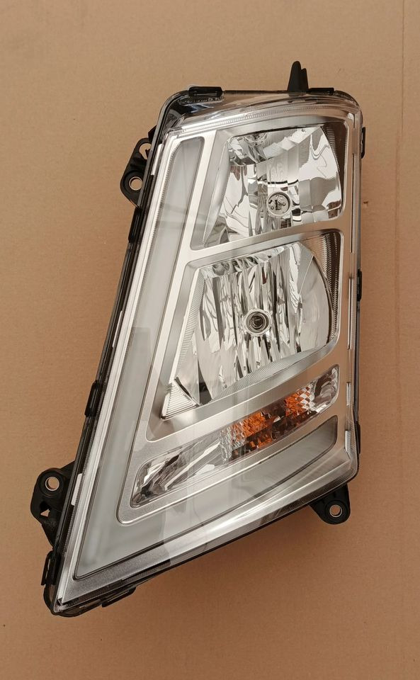 VOLVO FH4 LAMPA PRZEDNIA LEWA H7 2024r 24159327 - 前照灯 适用于 卡车:图1 VOLVO FH4 LAMPA PRZEDNIA LEWA H7 2024r 24159327 - 前照灯 适用于 卡车:图1