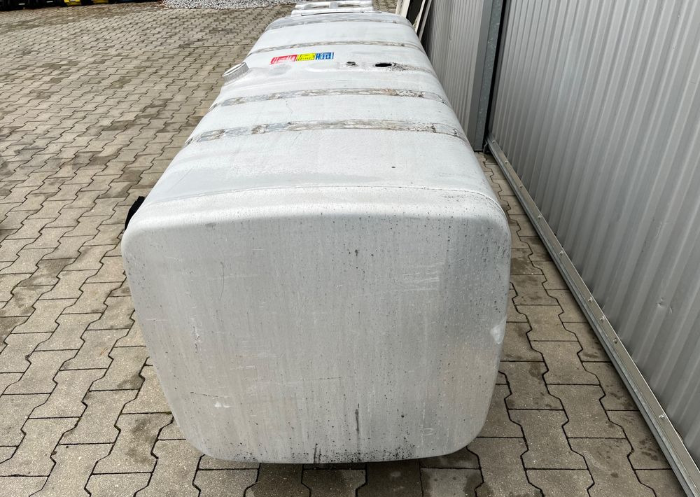 Zbiornik Scania 1000 litrów bak - 燃料箱 适用于 卡车:图3 Zbiornik Scania 1000 litrów bak - 燃料箱 适用于 卡车:图3