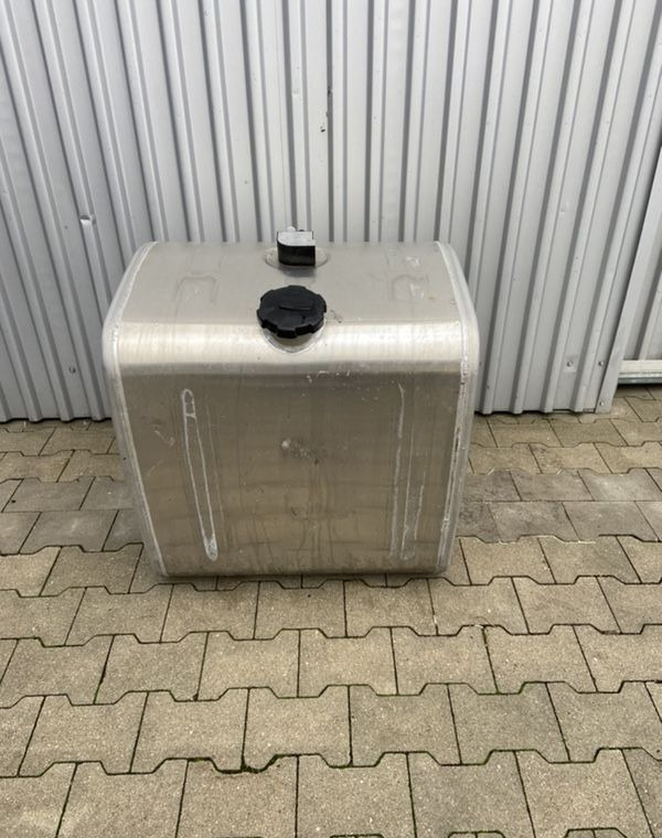 Zbiornik paliwa Volvo FH FM Renault 285 litrów jak NOWY bak - 燃料箱 适用于 卡车:图1 Zbiornik paliwa Volvo FH FM Renault 285 litrów jak NOWY bak - 燃料箱 适用于 卡车:图1
