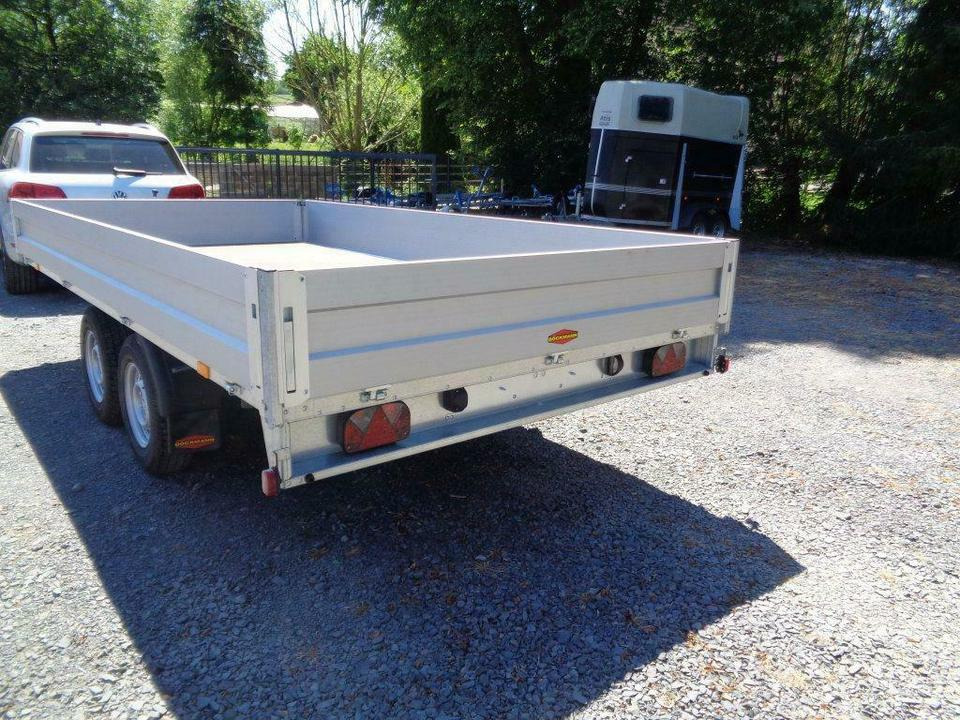 Böckmann PKW-Anhänger, 3,5 to, Hochlader, Profiausführung, 100 km - 栏板式/ 平板拖车:图5 Böckmann PKW-Anhänger, 3,5 to, Hochlader, Profiausführung, 100 km - 栏板式/ 平板拖车:图5