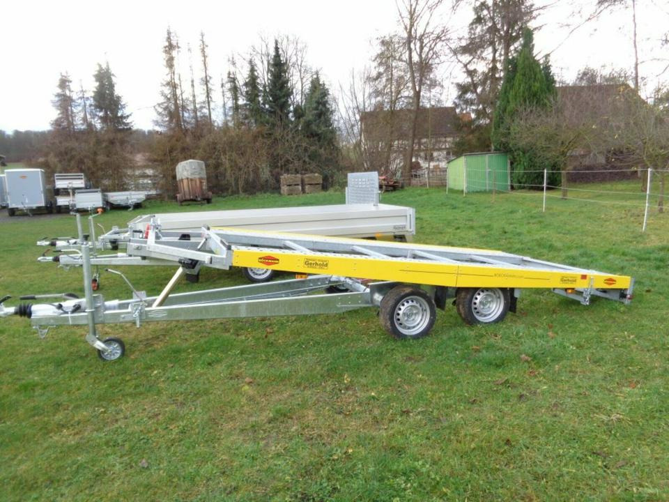 Böckmann PKW-Anhänger, Autotransporter, 3,5to. kippbar, 100 km/h - 自动转运拖车:图1 Böckmann PKW-Anhänger, Autotransporter, 3,5to. kippbar, 100 km/h - 自动转运拖车:图1