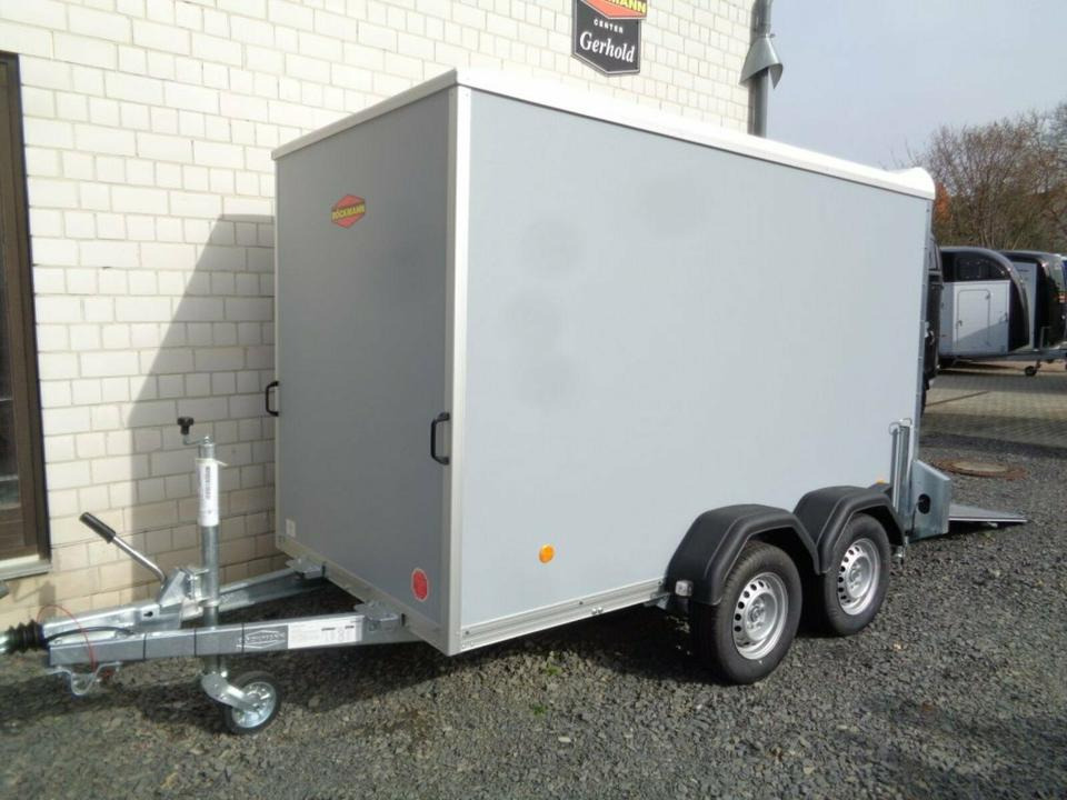 Böckmann PKW-Anhänger, KT3015/20 M-F, Auffahrrampe, 2,0 to. - 封闭厢式拖车:图2 Böckmann PKW-Anhänger, KT3015/20 M-F, Auffahrrampe, 2,0 to. - 封闭厢式拖车:图2
