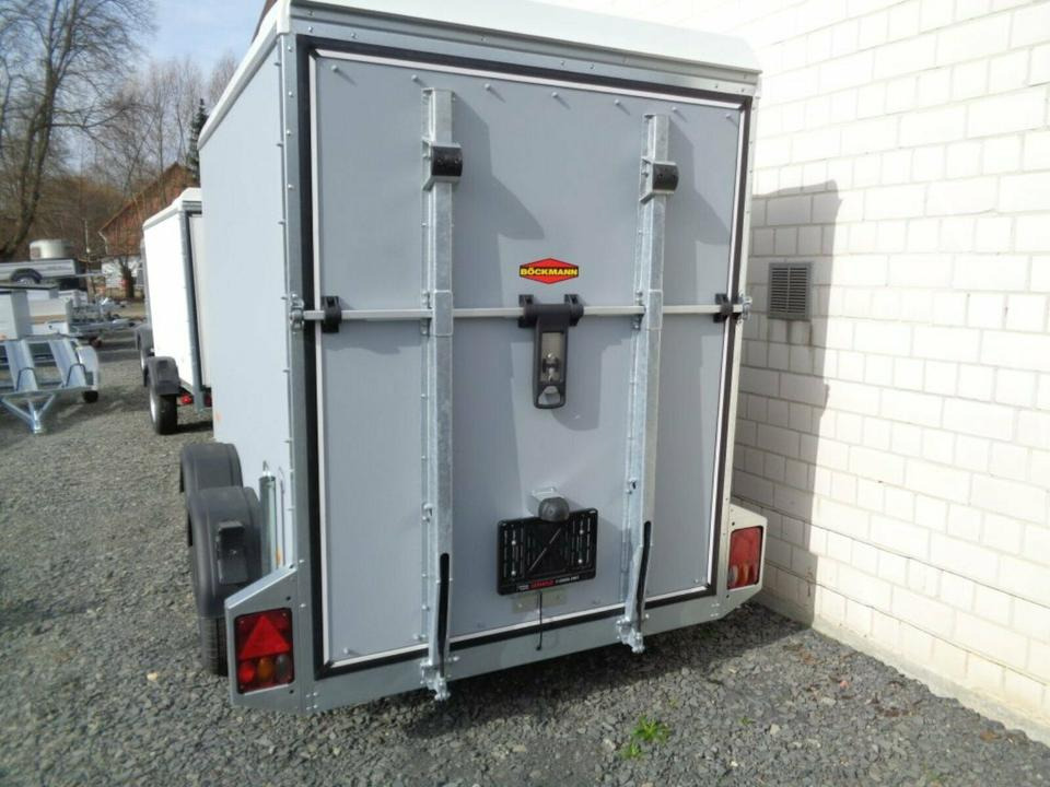 Böckmann PKW-Anhänger, KT3015/20 M-F, Auffahrrampe, 2,0 to. - 封闭厢式拖车:图5 Böckmann PKW-Anhänger, KT3015/20 M-F, Auffahrrampe, 2,0 to. - 封闭厢式拖车:图5