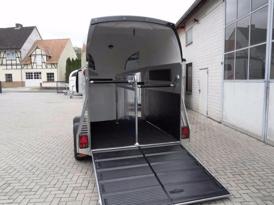 马拖车 Böckmann Pferdeanhänger Champion R, Alub., 100 km/h：图6