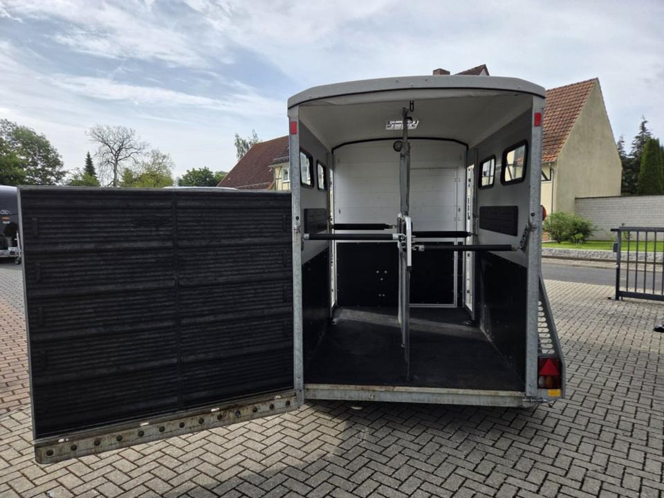 Pferdeanhänger Böckmann Portax L SR WCF 100km/h Flügeltür - 马拖车:图5 Pferdeanhänger Böckmann Portax L SR WCF 100km/h Flügeltür - 马拖车:图5