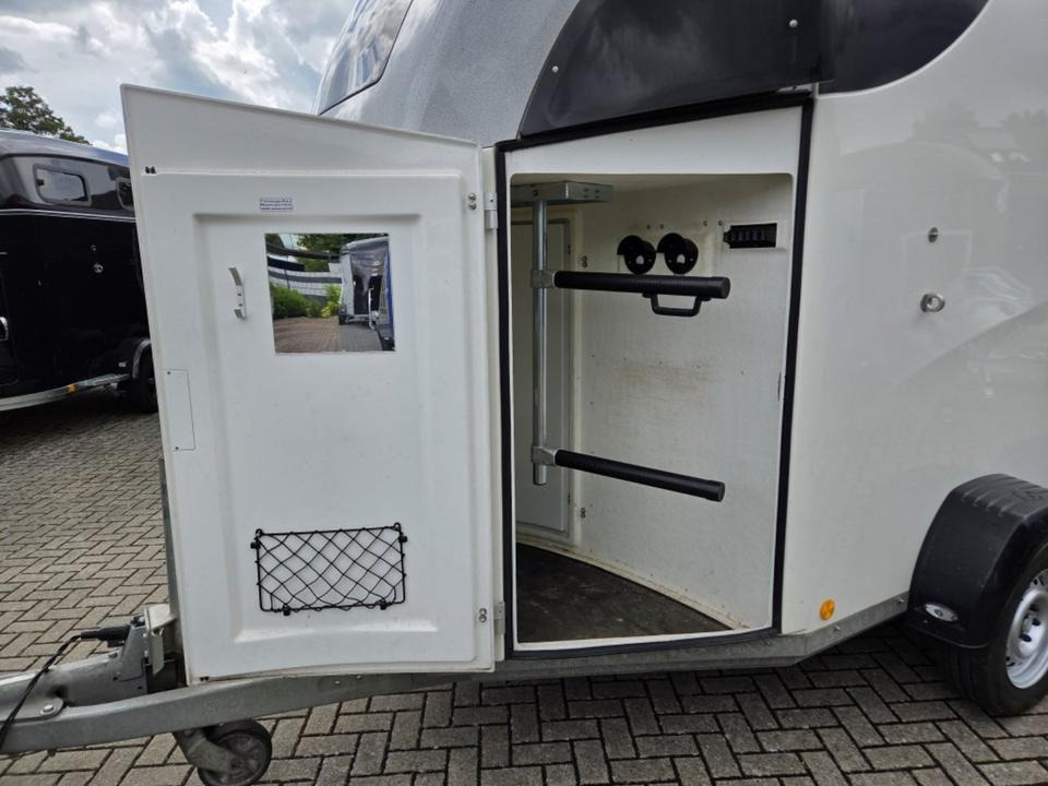 Pferdeanhänger Careliner L 2,5t Panoramascheibe 100km/h Sattelk. - 马拖车:图4 Pferdeanhänger Careliner L 2,5t Panoramascheibe 100km/h Sattelk. - 马拖车:图4