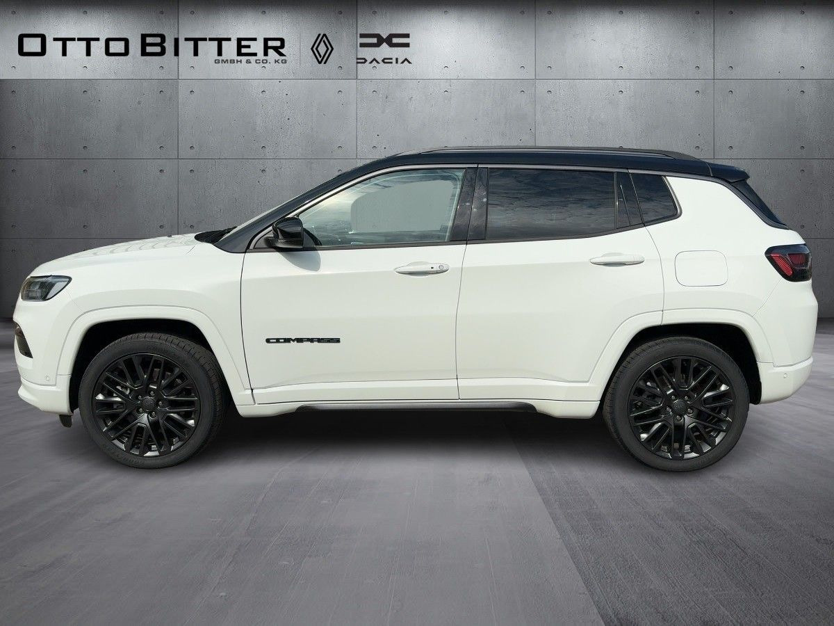 Jeep Compass 1.3 Plug-In Hybrid S ALLRAD LEDER - 越野车:图2 Jeep Compass 1.3 Plug-In Hybrid S ALLRAD LEDER - 越野车:图2