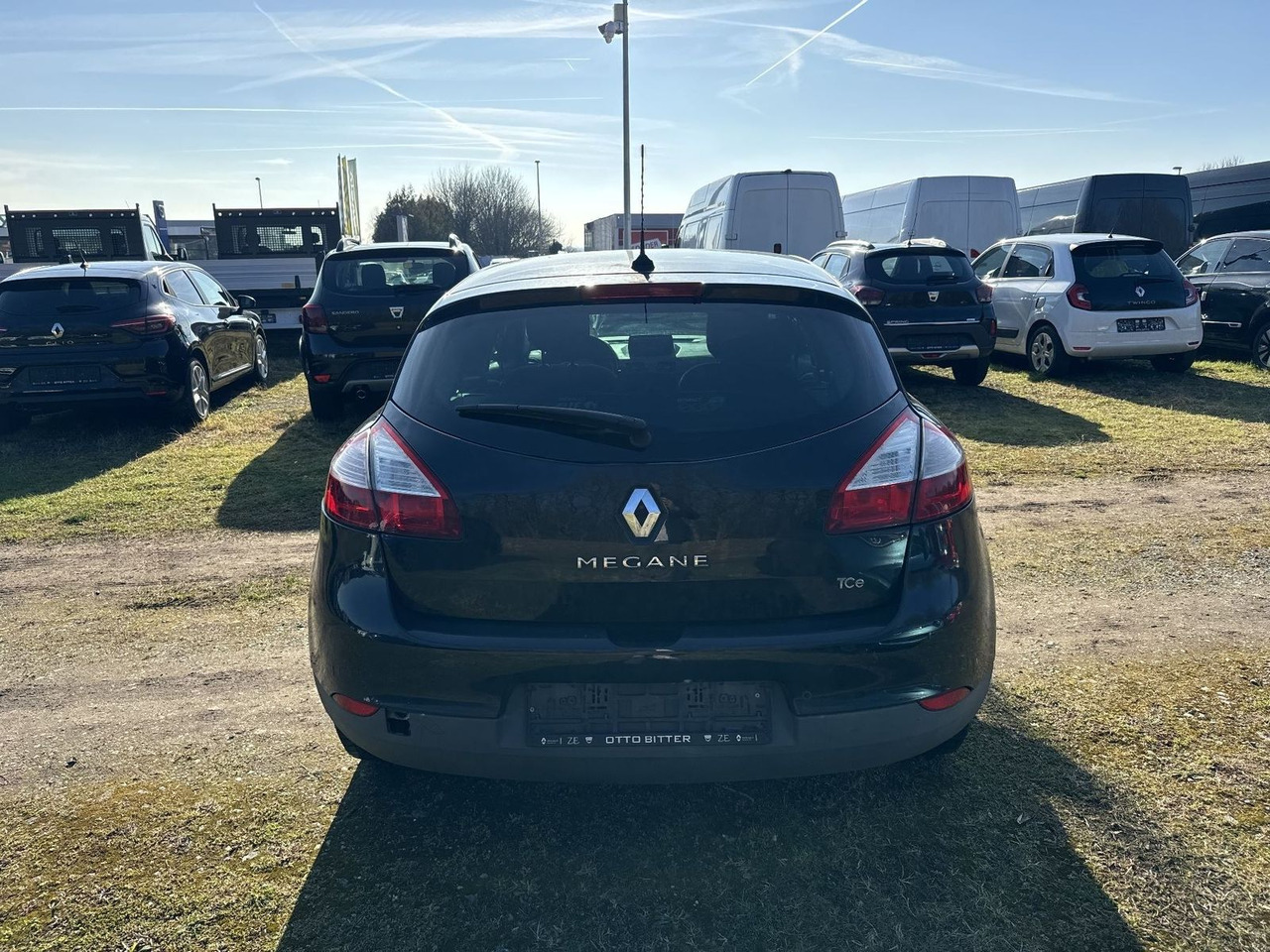 Renault Megane Limited TCe115 +KUPPLUNG DEFEKT/MOTOR OK+ - 轿车:图3 Renault Megane Limited TCe115 +KUPPLUNG DEFEKT/MOTOR OK+ - 轿车:图3