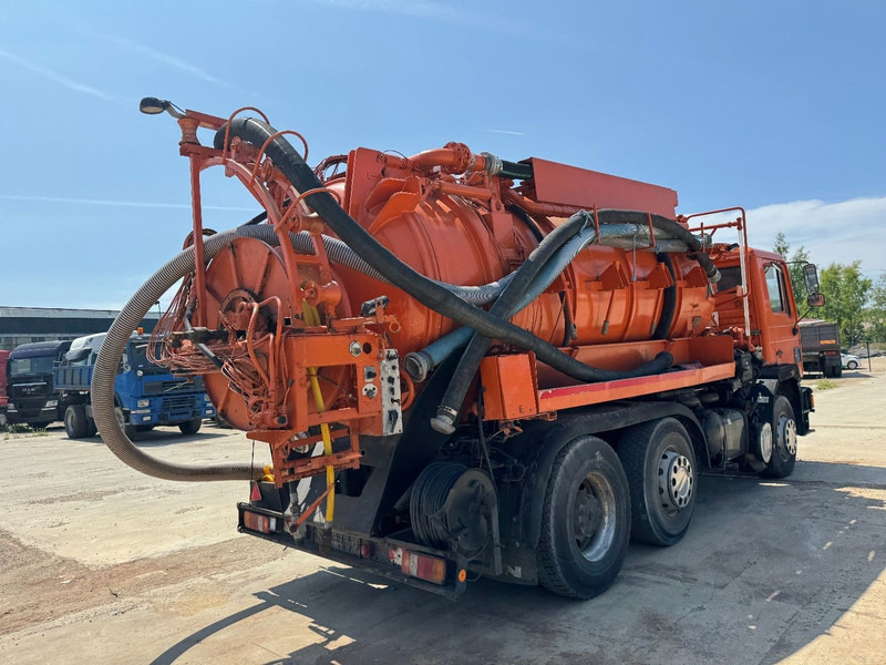 MAN 24.242 (10.000 L / BIG AXLE / 6 CYLINDER WITH MANUAL PUMP / LIKE NEW CONDITION!!!) - 真空车:图5 MAN 24.242 (10.000 L / BIG AXLE / 6 CYLINDER WITH MANUAL PUMP / LIKE NEW CONDITION!!!) - 真空车:图5