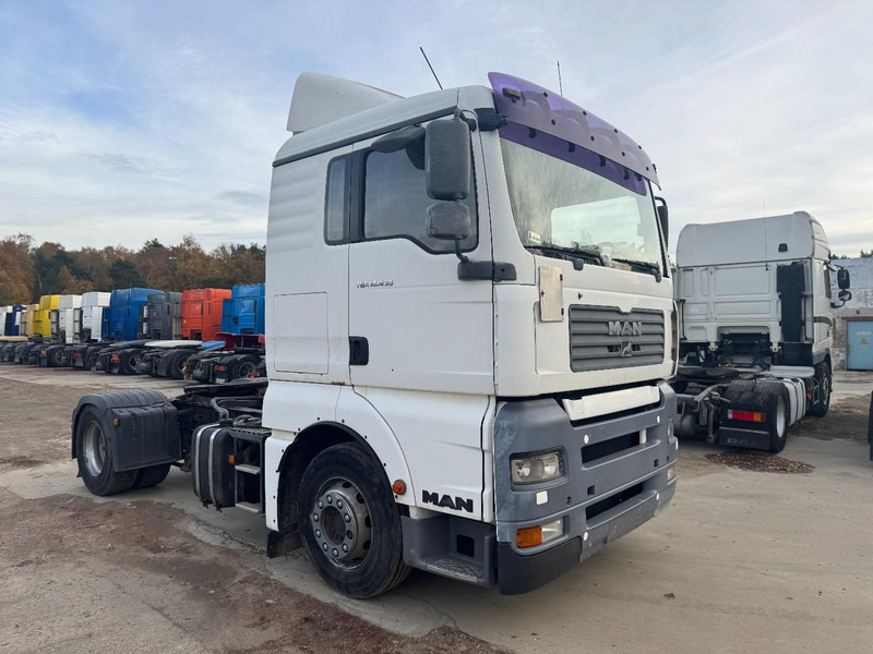 MAN TGA 18.430 (WITH HYDRUALIC PUMP / AVEC POMPE HYDRAULIQUE / PTO) - 牵引车:图3 MAN TGA 18.430 (WITH HYDRUALIC PUMP / AVEC POMPE HYDRAULIQUE / PTO) - 牵引车:图3