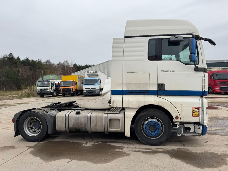 MAN TGA 18.440 (MANUAL GEARBOX / BOITE MANUELLE) - 牵引车:图4 MAN TGA 18.440 (MANUAL GEARBOX / BOITE MANUELLE) - 牵引车:图4