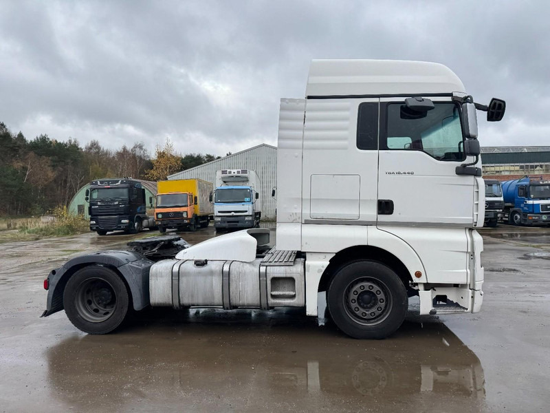 MAN TGA 18.440 (MANUAL GEARBOX / BOITE MANUELLE) - 牵引车:图4 MAN TGA 18.440 (MANUAL GEARBOX / BOITE MANUELLE) - 牵引车:图4