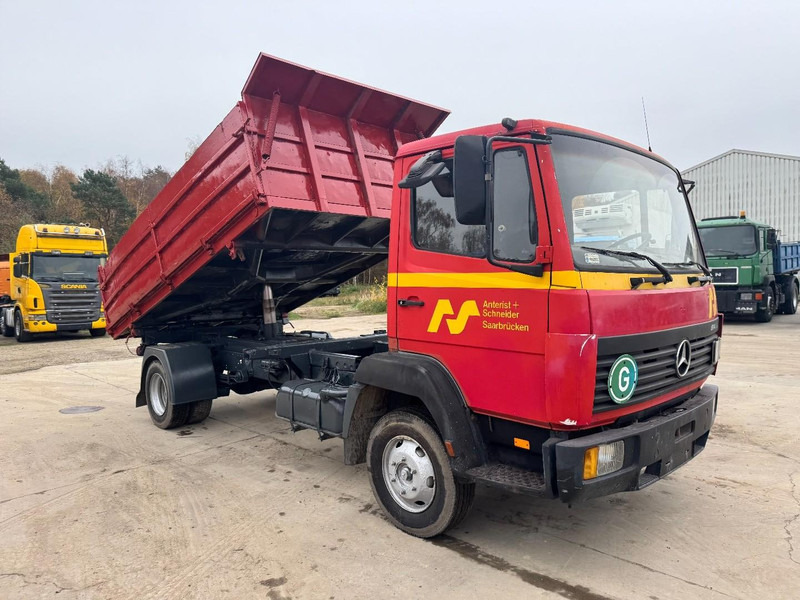 Mercedes-Benz SK 814 (FULL STEEL SUSPENSION / MANUAL GEARBOX / 3-SIDE TIPPER) - 翻斗车:图3 Mercedes-Benz SK 814 (FULL STEEL SUSPENSION / MANUAL GEARBOX / 3-SIDE TIPPER) - 翻斗车:图3