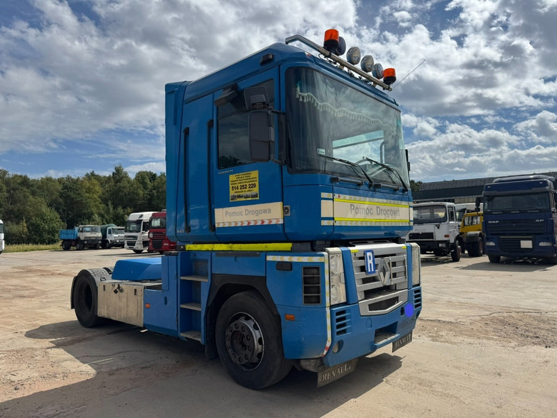 Renault AE 440 Magnum E-tech (MANUAL GEARBOX / BOITE MANUELLE) - 牵引车:图3 Renault AE 440 Magnum E-tech (MANUAL GEARBOX / BOITE MANUELLE) - 牵引车:图3