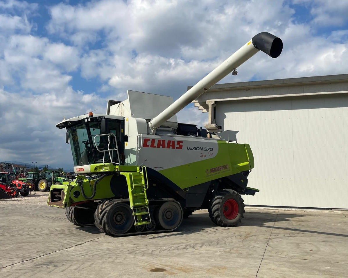 CLAAS MIETITREBBIA LEXION 570TT - 联合收割机:图1 CLAAS MIETITREBBIA LEXION 570TT - 联合收割机:图1