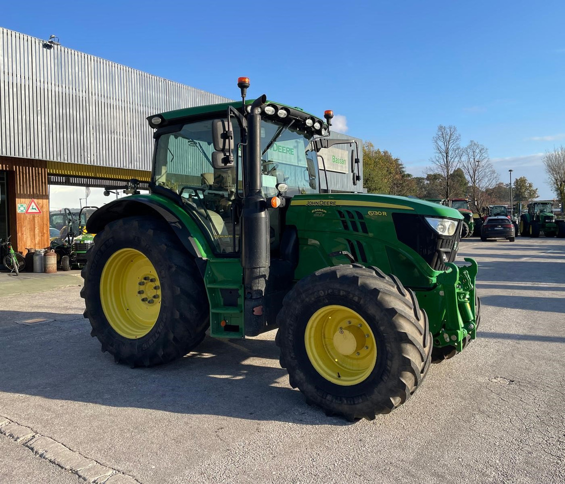 JOHN DEERE 6130 R - 拖拉机:图2 JOHN DEERE 6130 R - 拖拉机:图2