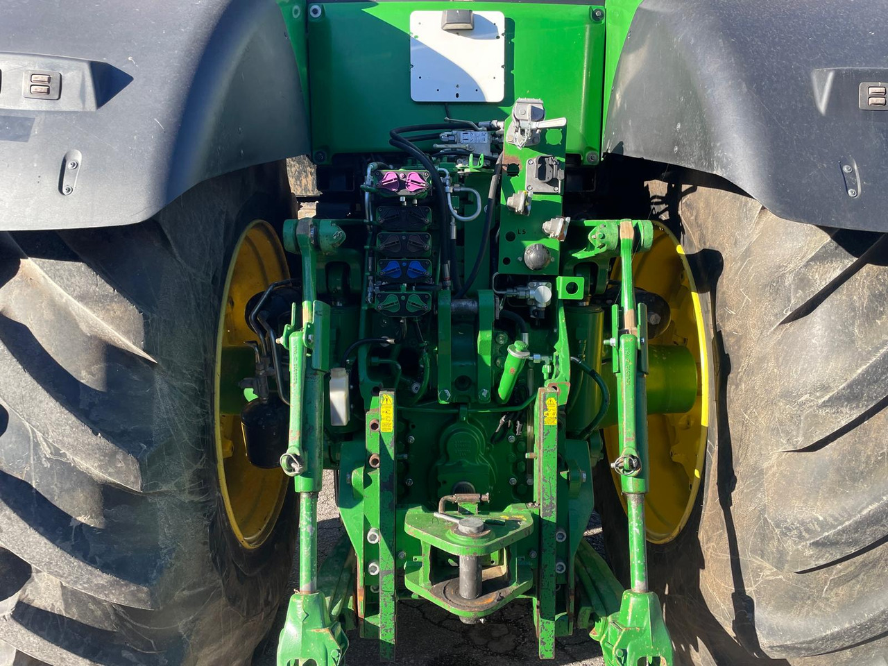 JOHN DEERE 8370 R - 拖拉机:图4 JOHN DEERE 8370 R - 拖拉机:图4
