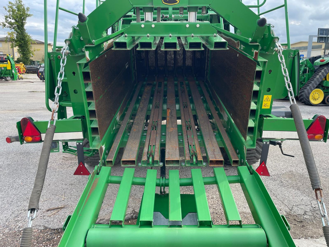 JOHN DEERE PRESSA L1534 - 方形打包机:图4 JOHN DEERE PRESSA L1534 - 方形打包机:图4