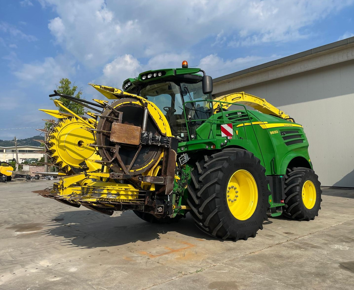 JOHN DEERE TRINCIA 8600i - 饲料收割机:图3 JOHN DEERE TRINCIA 8600i - 饲料收割机:图3