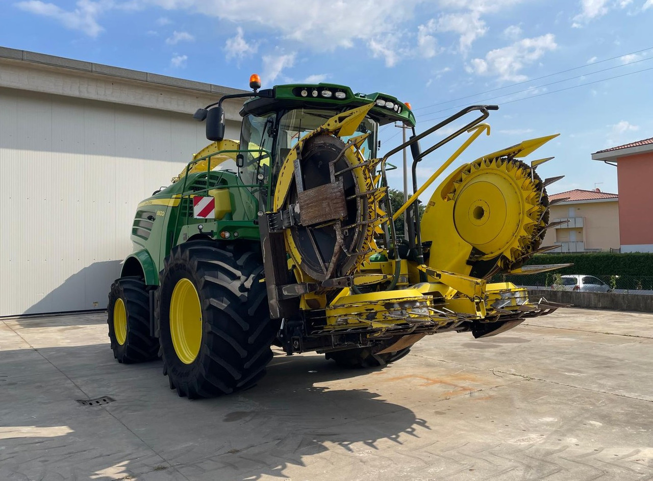 JOHN DEERE TRINCIA 8600i - 饲料收割机:图4 JOHN DEERE TRINCIA 8600i - 饲料收割机:图4