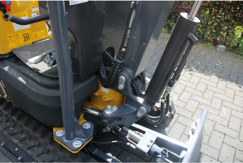 小型挖掘机 Eurotrac HE 12 servo：图13