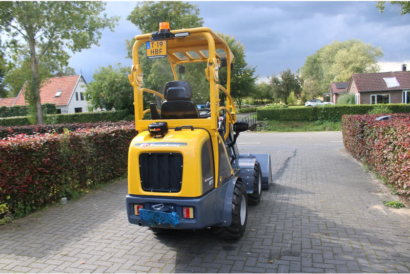 Eurotrac w11 M OOK W12S OP VOORRAAD - 紧凑型轨道装载机:图4 Eurotrac w11 M OOK W12S OP VOORRAAD - 紧凑型轨道装载机:图4