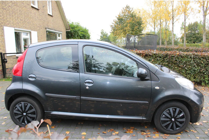 Peugeot 107 - 掀背车:图3 Peugeot 107 - 掀背车:图3