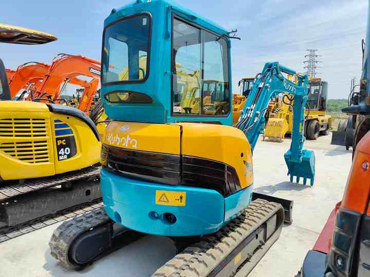2Ton Used Micro Excavator High Quality Second-hand Diggers Used Excavators Kubota U25 Excavator for Sale - 挖掘机:图2 2Ton Used Micro Excavator High Quality Second-hand Diggers Used Excavators Kubota U25 Excavator for Sale - 挖掘机:图2