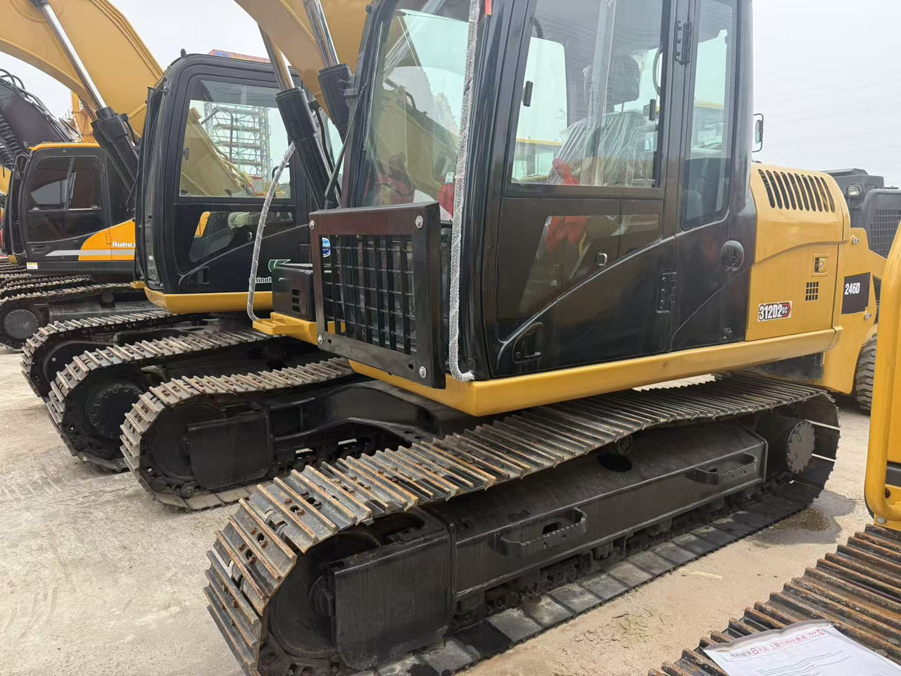 CATERPILLAR 312D - 履带式挖掘机:图1 CATERPILLAR 312D - 履带式挖掘机:图1