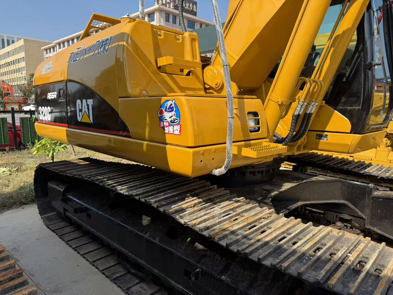 CATERPILLAR 320c - 履带式挖掘机:图3 CATERPILLAR 320c - 履带式挖掘机:图3