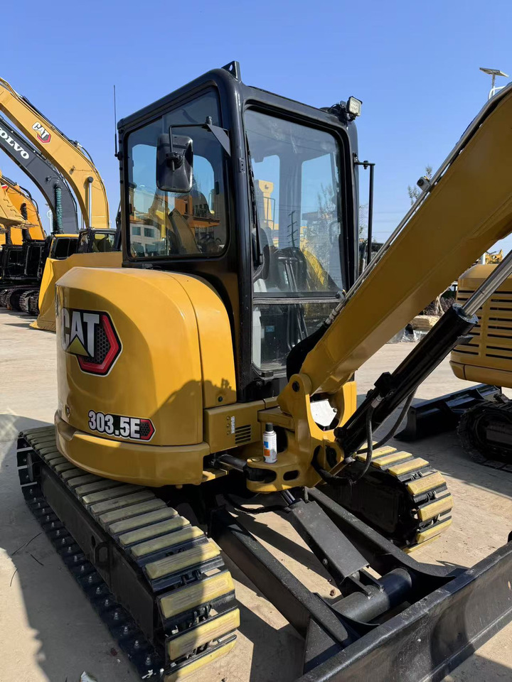 CATERPILLAR Used Cat 303.5E - 小型挖掘机:图5 CATERPILLAR Used Cat 303.5E - 小型挖掘机:图5