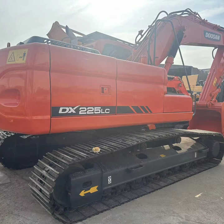 Doosan DX225LC Second-Hand Excavator | Korea Direct Import | 1-Year Warranty & Free Sea Shipping - 履带式挖掘机:图1 Doosan DX225LC Second-Hand Excavator | Korea Direct Import | 1-Year Warranty & Free Sea Shipping - 履带式挖掘机:图1