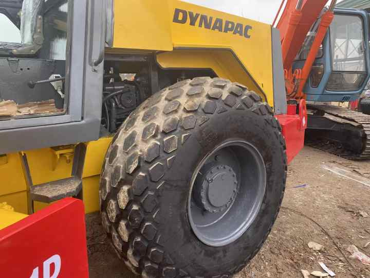 Dynapac Used CA251D Roller Cheap Price on Sale Used DYNAPAC CA30D/CA25D Road Roller Dynapac - 压实机:图5 Dynapac Used CA251D Roller Cheap Price on Sale Used DYNAPAC CA30D/CA25D Road Roller Dynapac - 压实机:图5