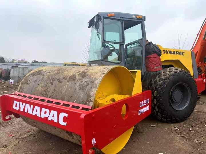 Dynapac Used CA251D Roller Cheap Price on Sale Used DYNAPAC CA30D/CA25D Road Roller Dynapac - 压实机:图2 Dynapac Used CA251D Roller Cheap Price on Sale Used DYNAPAC CA30D/CA25D Road Roller Dynapac - 压实机:图2