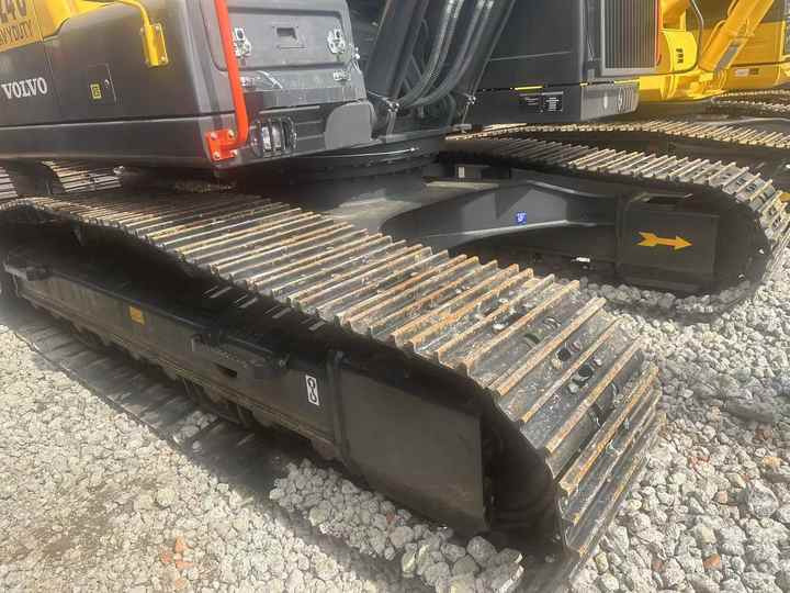 High Quality volvo EC240 Construction Machinery Low Hours 21ton Used volvo Excavator for Sale - 履带式挖掘机:图5 High Quality volvo EC240 Construction Machinery Low Hours 21ton Used volvo Excavator for Sale - 履带式挖掘机:图5