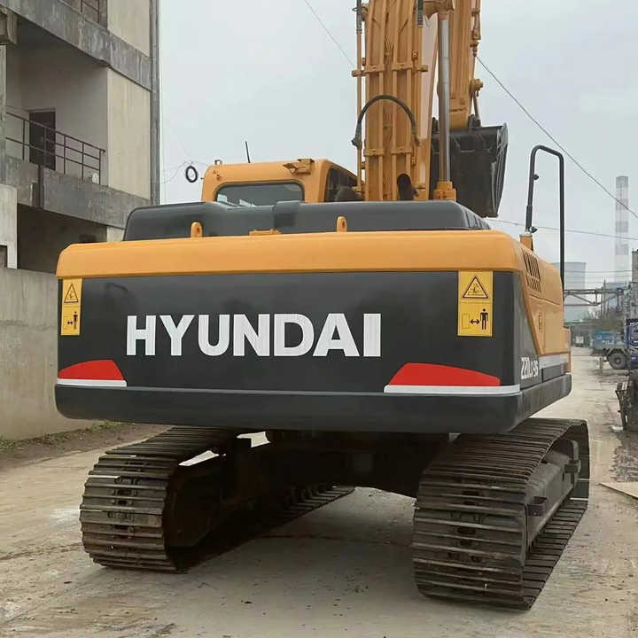 Hyundai Digger 220lc-9s Second Hand Korea Made High Performance Machine Hyundai Excavator for Sale - 履带式挖掘机:图4 Hyundai Digger 220lc-9s Second Hand Korea Made High Performance Machine Hyundai Excavator for Sale - 履带式挖掘机:图4